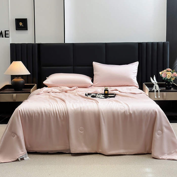 91家纺网 家纺一手货源 找家纺 2025新款100%兰精天丝60支夏被单品夏被四件套 水粉