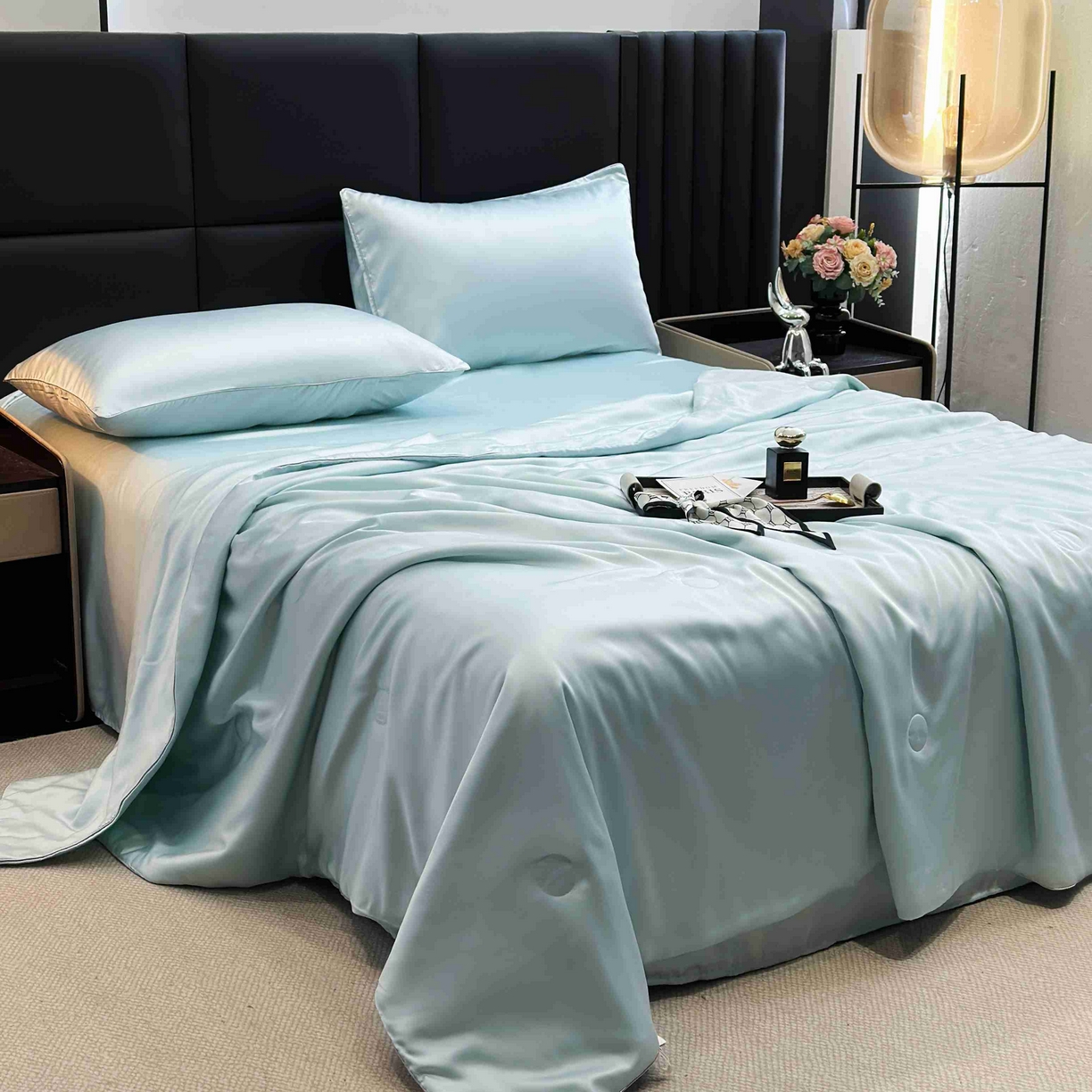 91家纺网 家纺一手货源 找家纺 2025新款100%兰精天丝60支夏被单品夏被四件套 天水蓝