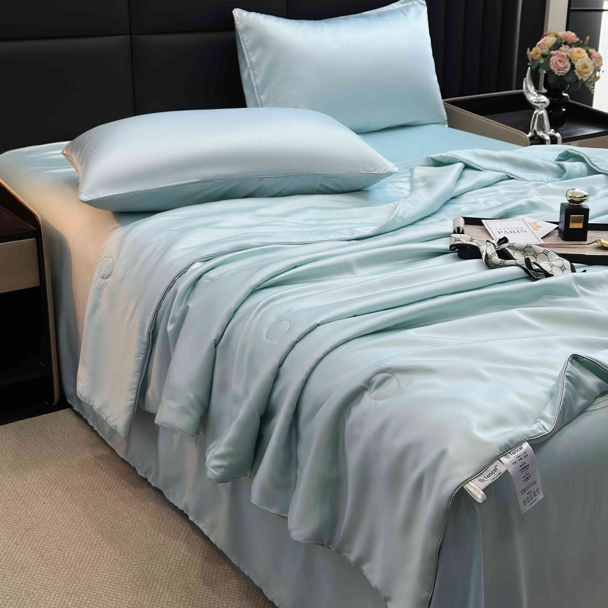 91家纺网 家纺一手货源 找家纺 2025新款100%兰精天丝60支夏被单品夏被四件套 天水蓝