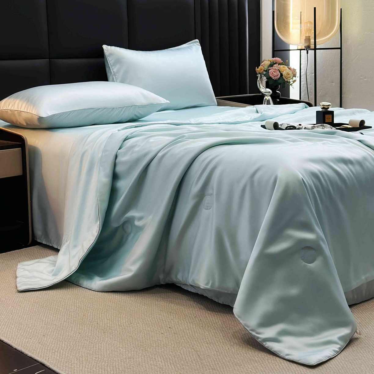 91家纺网 家纺一手货源 找家纺 2025新款100%兰精天丝60支夏被单品夏被四件套 天水蓝