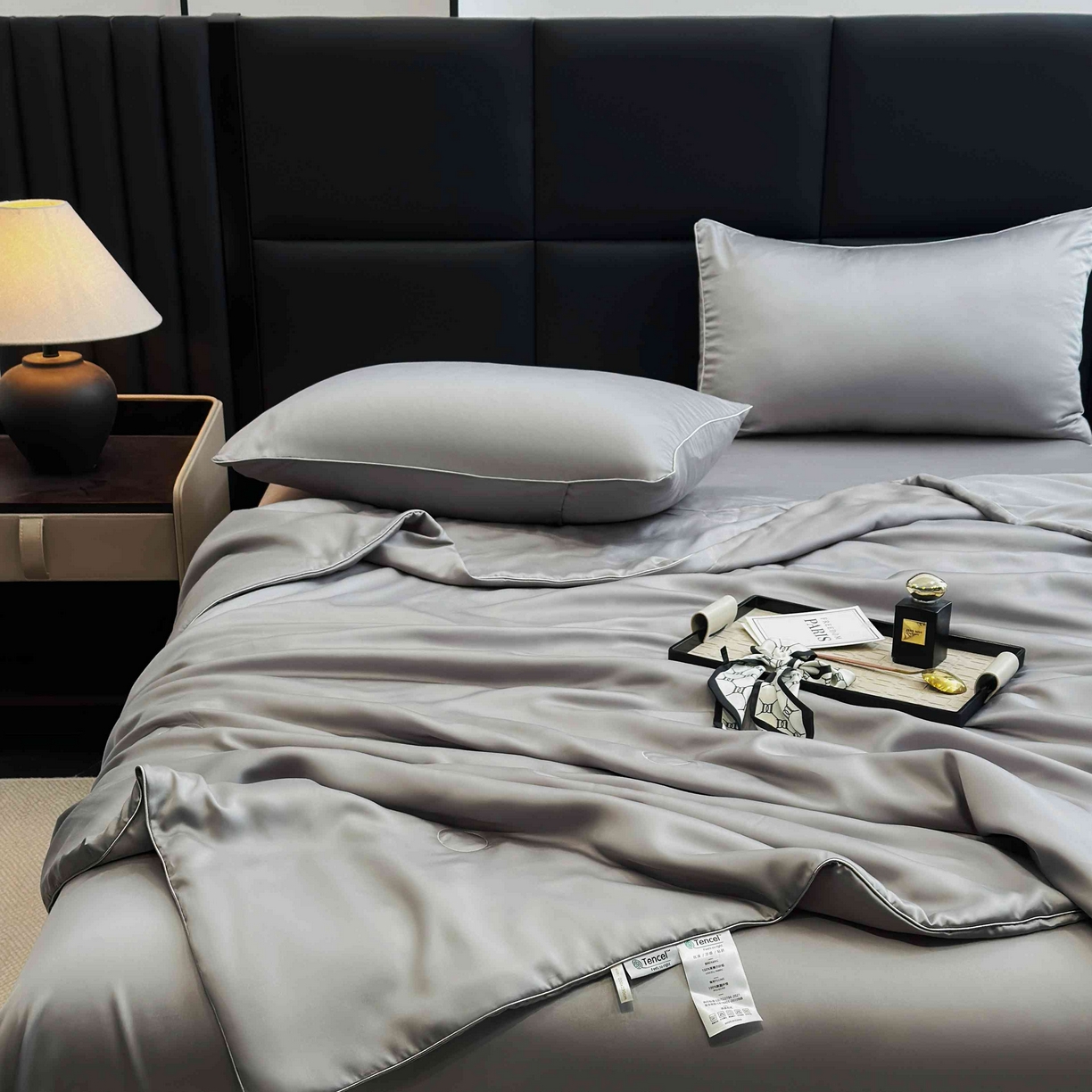 91家纺网 家纺一手货源 找家纺 2025新款100%兰精天丝60支夏被单品夏被四件套 烟灰