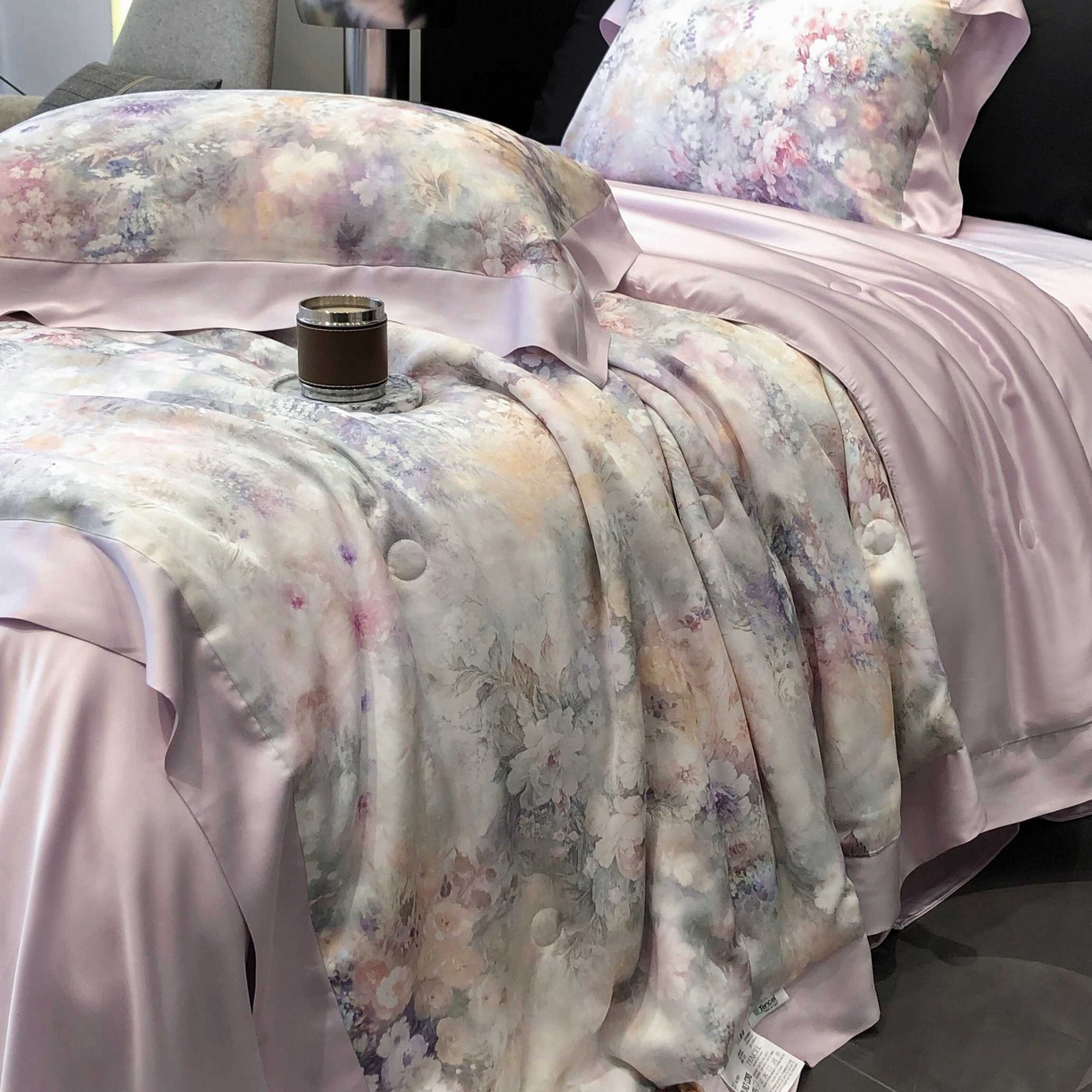 91家纺网 家纺一手货源 找家纺 （总）太古汇家居 2025新款兰精天丝活性数码印花夏被系列