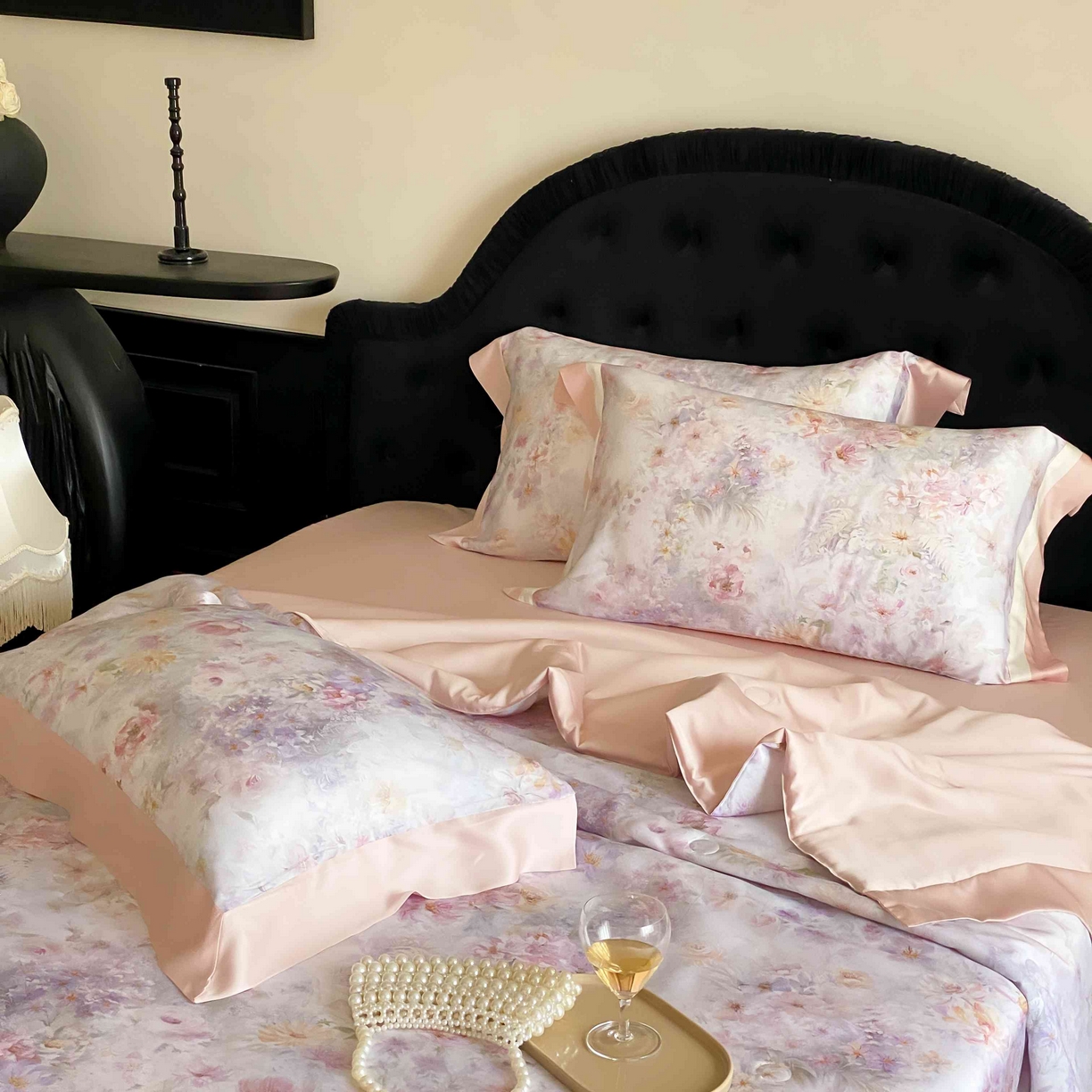 91家纺网 家纺一手货源 找家纺 太古汇家居 2025新款兰精天丝活性数码印花夏被系列 瑾尚花语-粉色