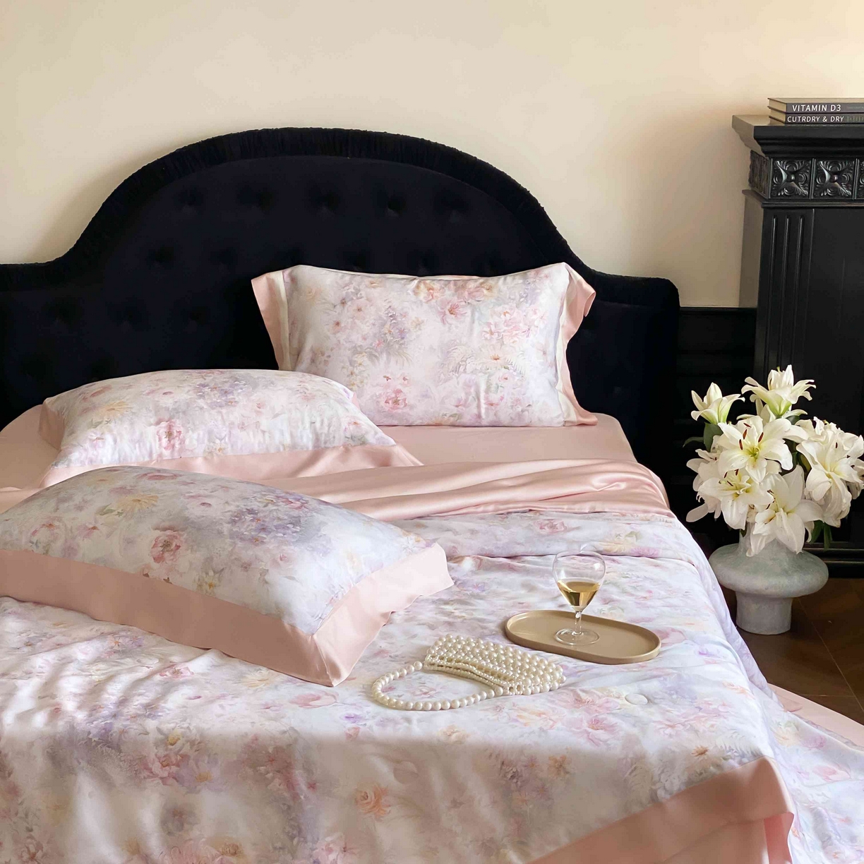 91家纺网 家纺一手货源 找家纺 太古汇家居 2025新款兰精天丝活性数码印花夏被系列 瑾尚花语-粉色