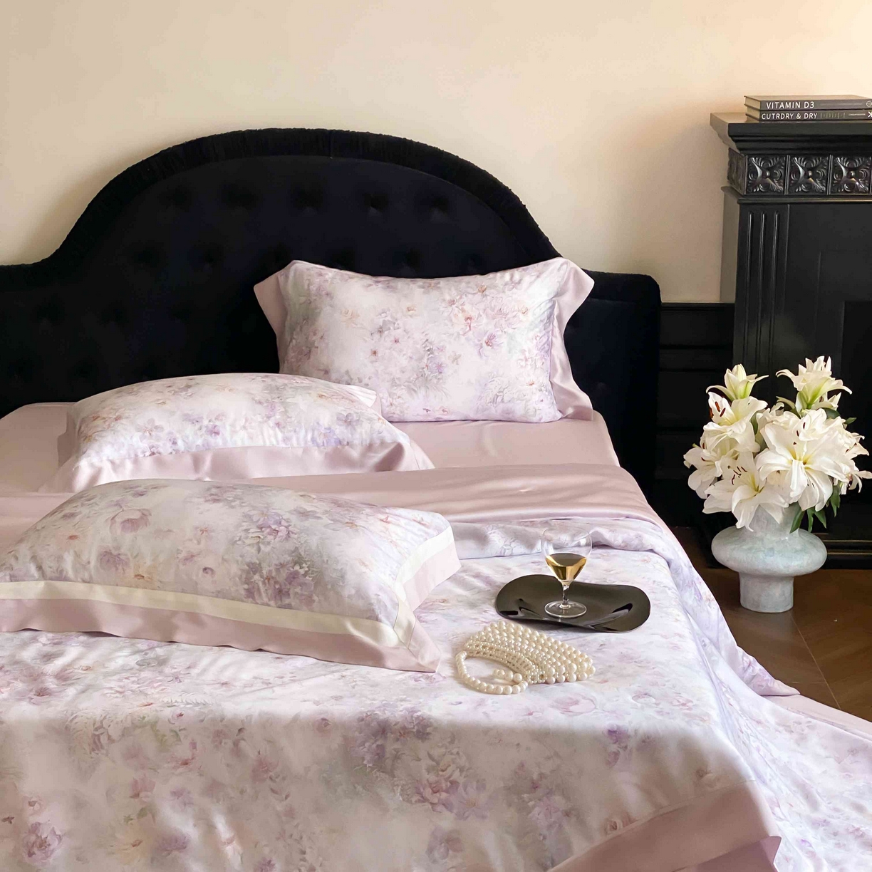 91家纺网 家纺一手货源 找家纺 太古汇家居 2025新款兰精天丝活性数码印花夏被系列 瑾尚花语-紫色