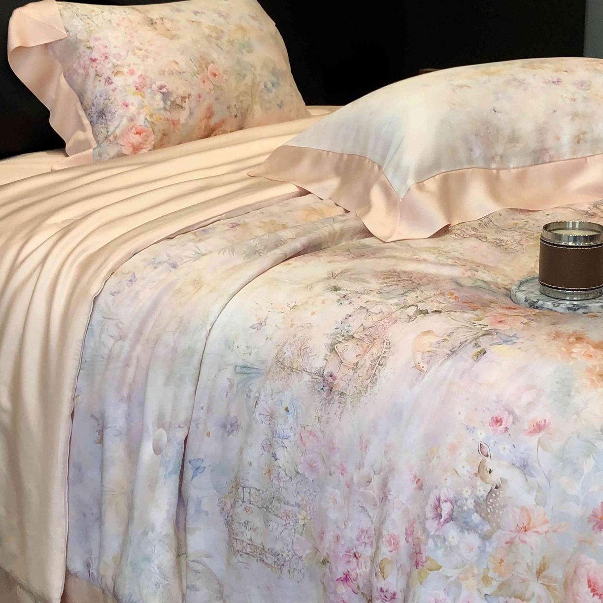 91家纺网 家纺一手货源 找家纺 太古汇家居 2025新款兰精天丝活性数码印花夏被系列 云瑾-优雅玉