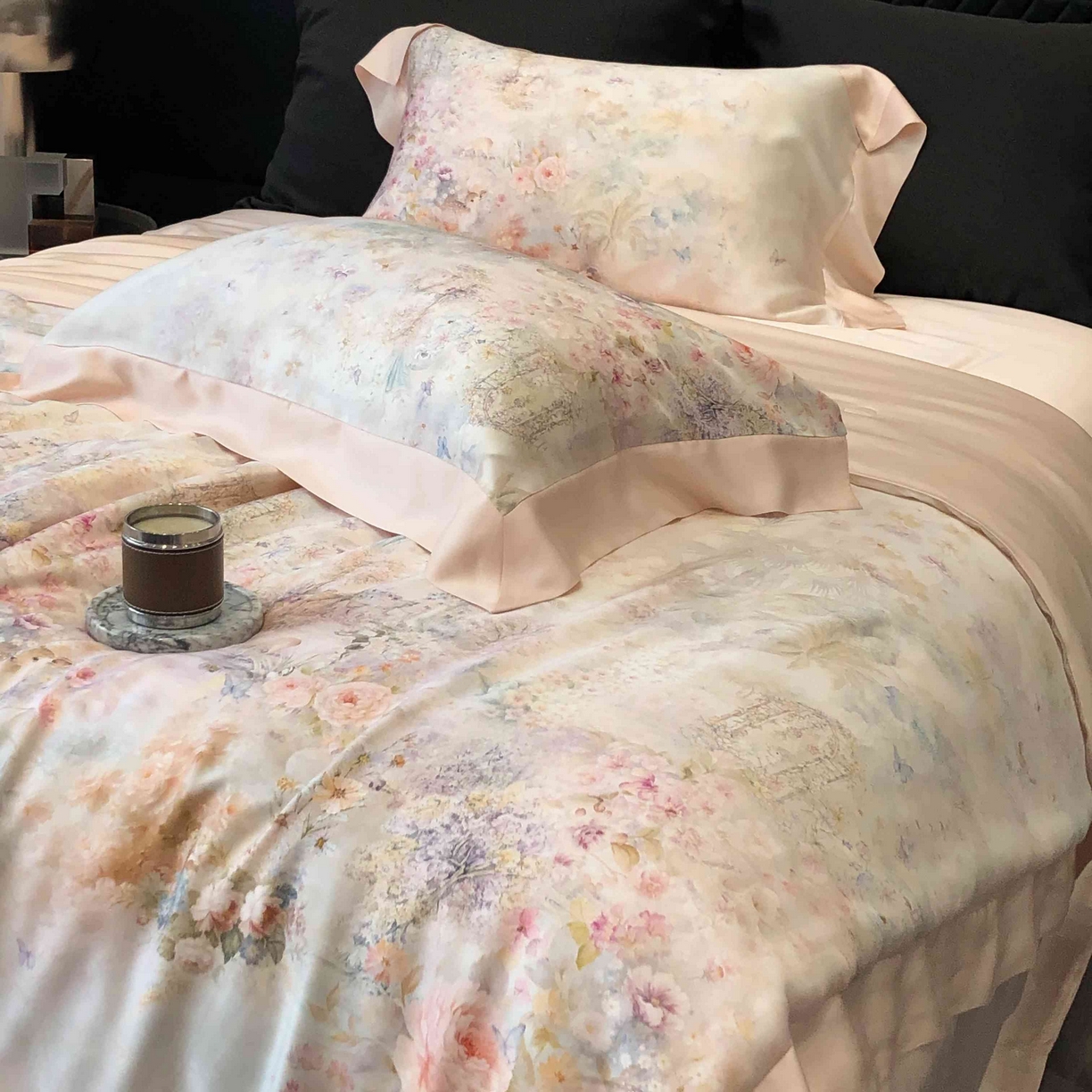 91家纺网 家纺一手货源 找家纺 太古汇家居 2025新款兰精天丝活性数码印花夏被系列 云瑾-优雅玉