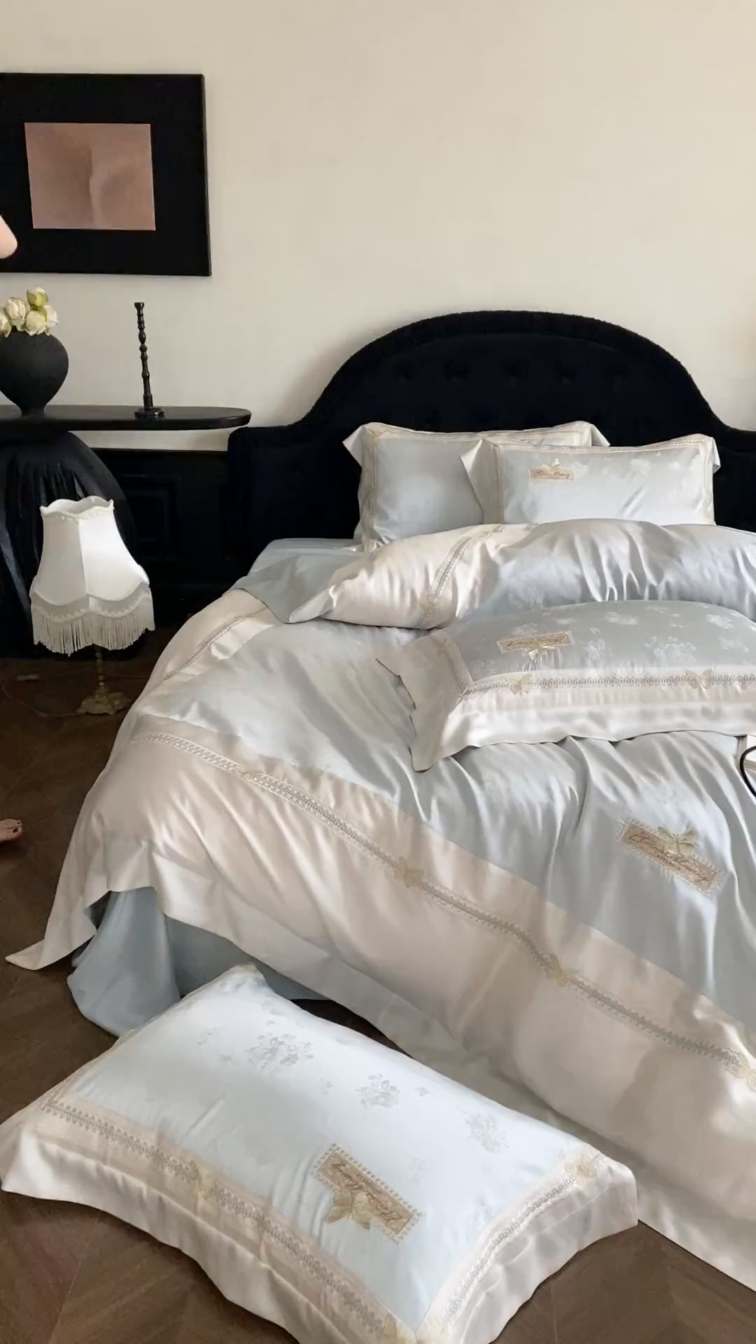 91家纺网 家纺一手货源 找家纺 （总）太古汇家居 2025新款天丝高精密提花+绣花“花间蝶影”系列四件套