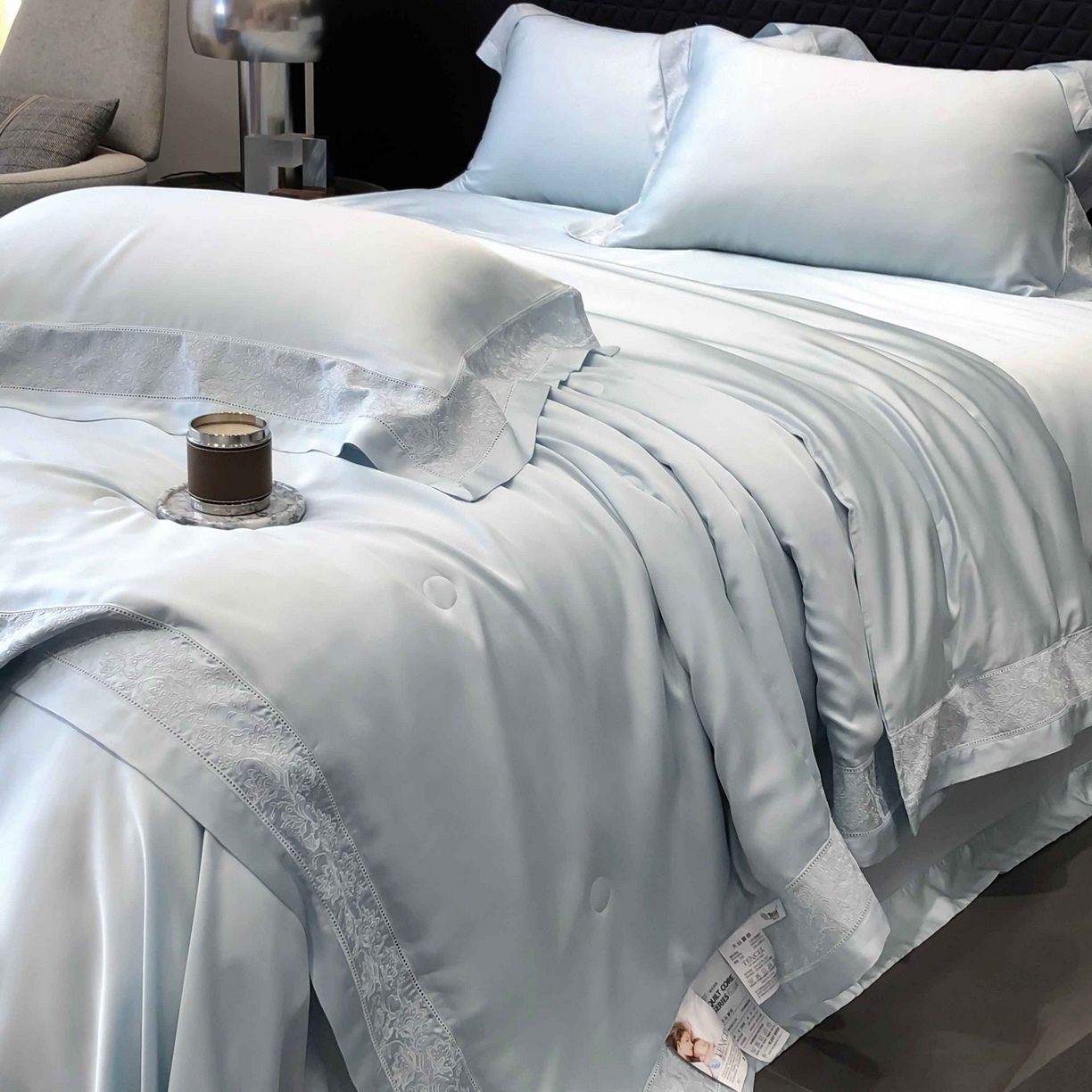 91家纺网 家纺一手货源 找家纺 太古汇家居 2025新款天丝镂空夏被“芙蕾特”系列 芙蕾特-水蓝