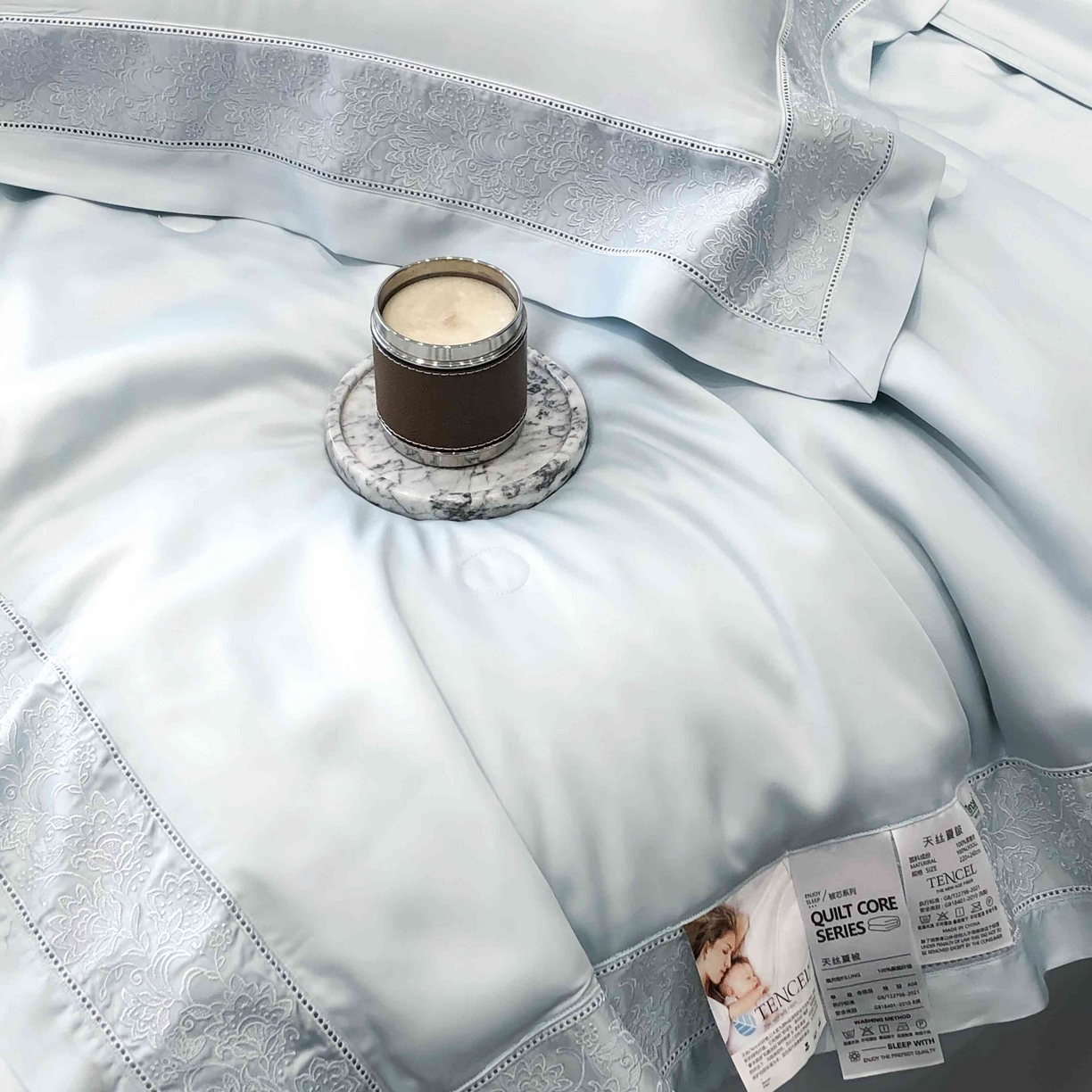 91家纺网 家纺一手货源 找家纺 太古汇家居 2025新款天丝镂空夏被“芙蕾特”系列 芙蕾特-水蓝