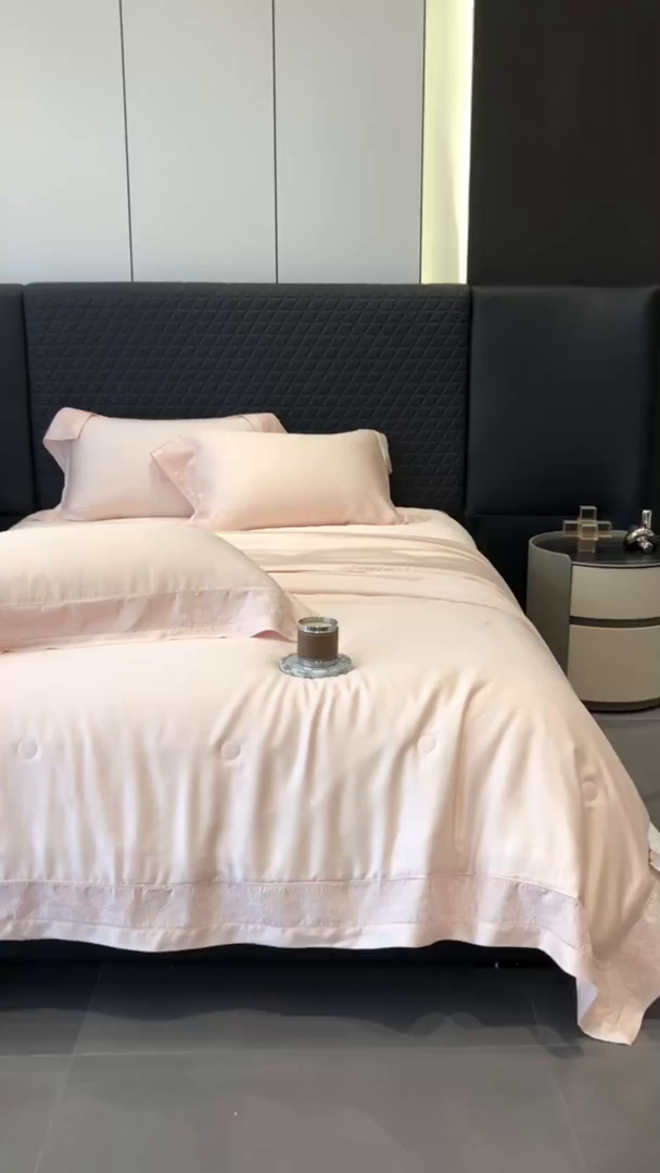 91家纺网 家纺一手货源 找家纺 太古汇家居 2025新款天丝镂空夏被“芙蕾特”系列 芙蕾特-玉粉