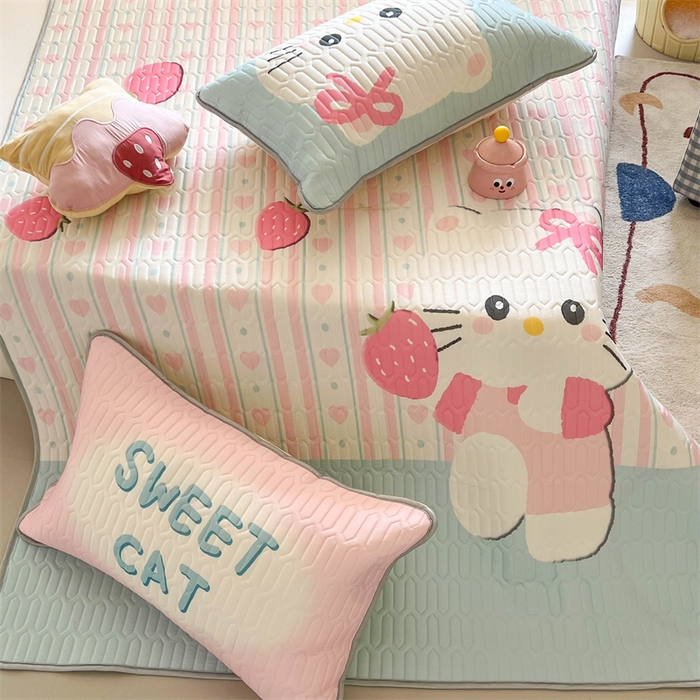 91家纺网 家纺一手货源 找家纺 韩都家居 2025春夏新款ins大版卡通乳胶席凉席席子（包含买家秀）草莓卡通猫