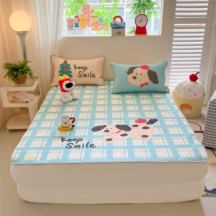 91家纺网 家纺一手货源 找家纺 韩都家居 2025春夏新款ins大版卡通乳胶席凉席席子（包含买家秀）苹果波点狗