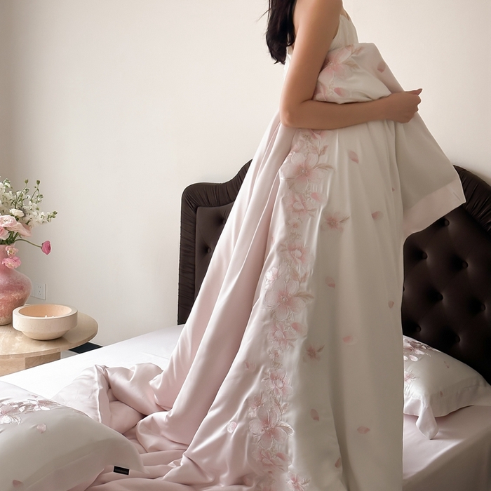 91家纺网 家纺一手货源 找家纺 （总）佳汐蓝2025新款60兰精天丝+绣花 花沐语四件套券后不低于398元/418