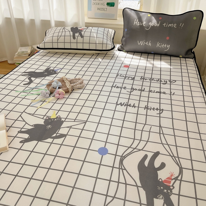 91家纺网 家纺一手货源 找家纺 顾里家纺 2025新款韩式Chic风冰感牛奶丝软席席子 会员➖5元 捕梦黑猫