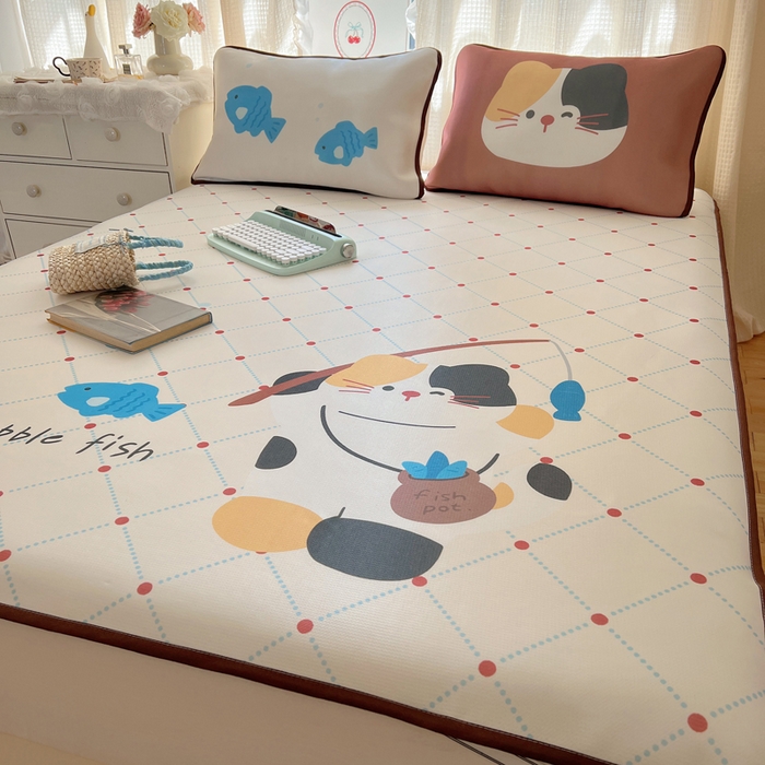 91家纺网 家纺一手货源 找家纺 顾里家纺 2025新款韩式Chic风冰感牛奶丝软席席子 会员➖5元 钓鱼小猫