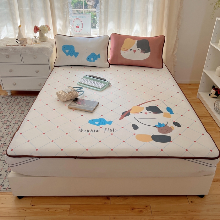 91家纺网 家纺一手货源 找家纺 顾里家纺 2025新款韩式Chic风冰感牛奶丝软席席子 会员➖5元 钓鱼小猫