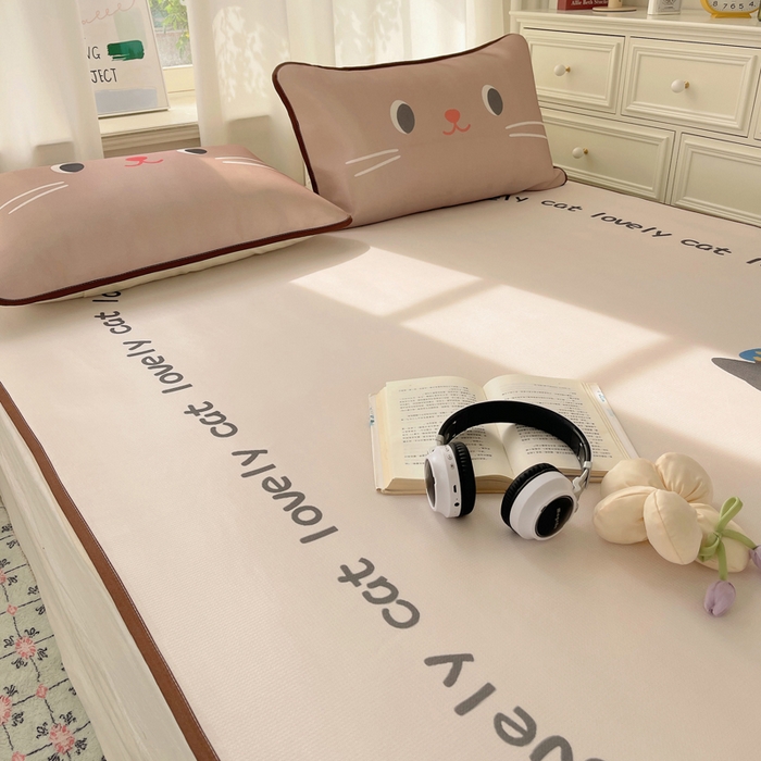 91家纺网 家纺一手货源 找家纺 顾里家纺 2025新款韩式Chic风冰感牛奶丝软席席子 会员➖5元 画师小猫