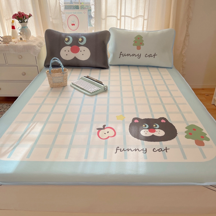 91家纺网 家纺一手货源 找家纺 顾里家纺 2025新款韩式Chic风冰感牛奶丝软席席子 会员➖5元 蓝格黑猫