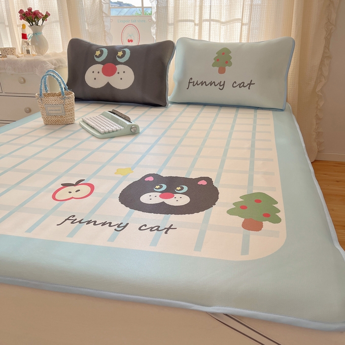 91家纺网 家纺一手货源 找家纺 顾里家纺 2025新款韩式Chic风冰感牛奶丝软席席子 会员➖5元 蓝格黑猫