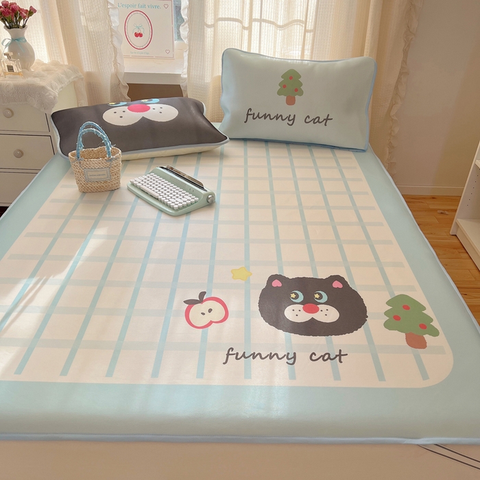 91家纺网 家纺一手货源 找家纺 顾里家纺 2025新款韩式Chic风冰感牛奶丝软席席子 会员➖5元 蓝格黑猫