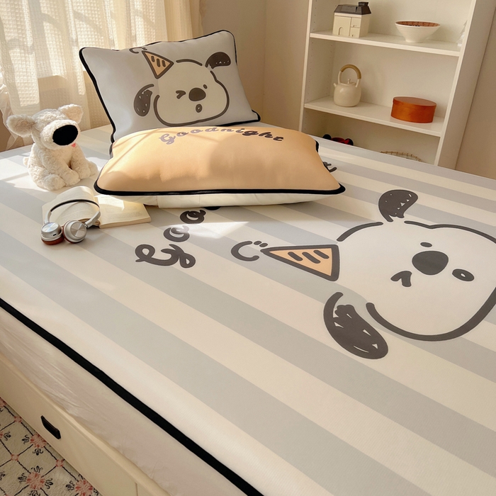 91家纺网 家纺一手货源 找家纺 顾里家纺 2025新款韩式Chic风冰感牛奶丝软席席子 会员➖5元 帽子小狗