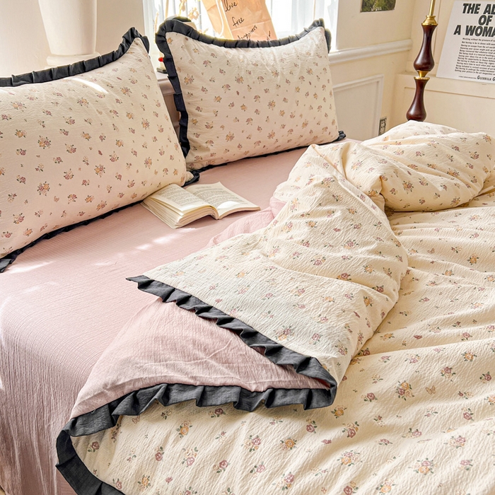 91家纺网 家纺一手货源 找家纺 一比一2025新款赫本风四件套 赫本风-梦境