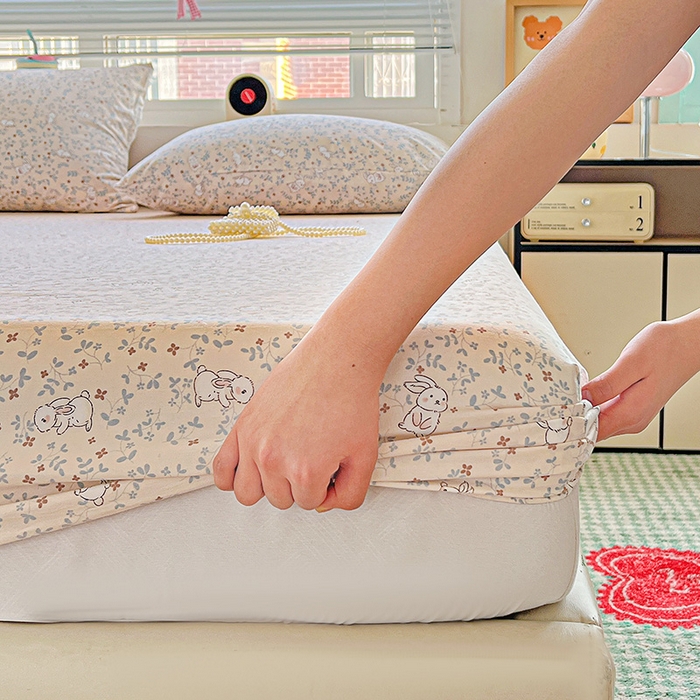 91家纺网 家纺一手货源 找家纺 妖妖2025印花水洗单床笠 乐园小兔