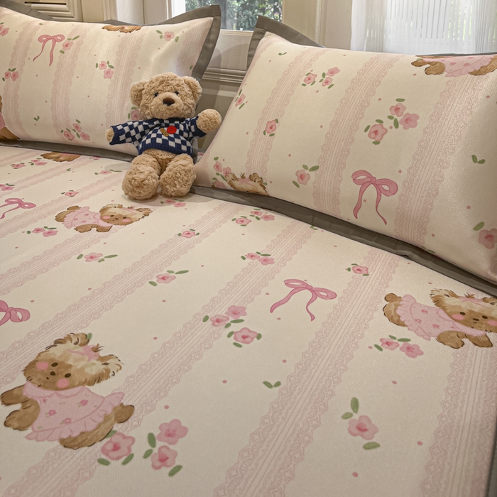 91家纺网 家纺一手货源 找家纺 慕澄家纺 2025新款小清新萌宠系列碳光冰丝凉席 花花小奶犬