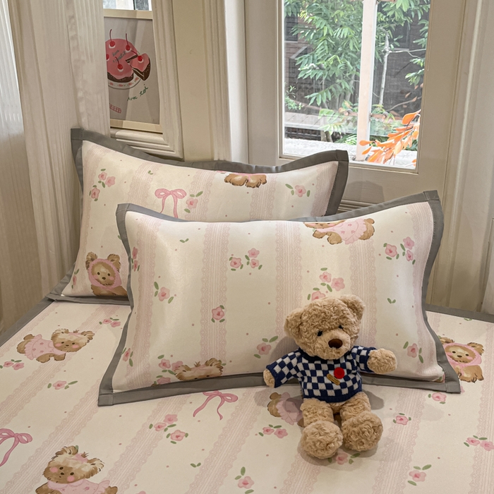 91家纺网 家纺一手货源 找家纺 慕澄家纺 2025新款小清新萌宠系列碳光冰丝凉席 花花小奶犬