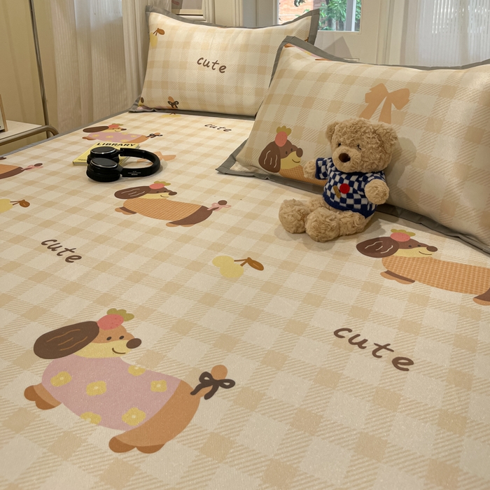 91家纺网 家纺一手货源 找家纺 慕澄家纺 2025新款小清新萌宠系列碳光冰丝凉席 欢乐犬