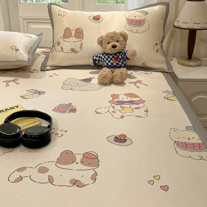 91家纺网 家纺一手货源 找家纺 慕澄家纺 2025新款小清新萌宠系列碳光冰丝凉席 猫猫礼物