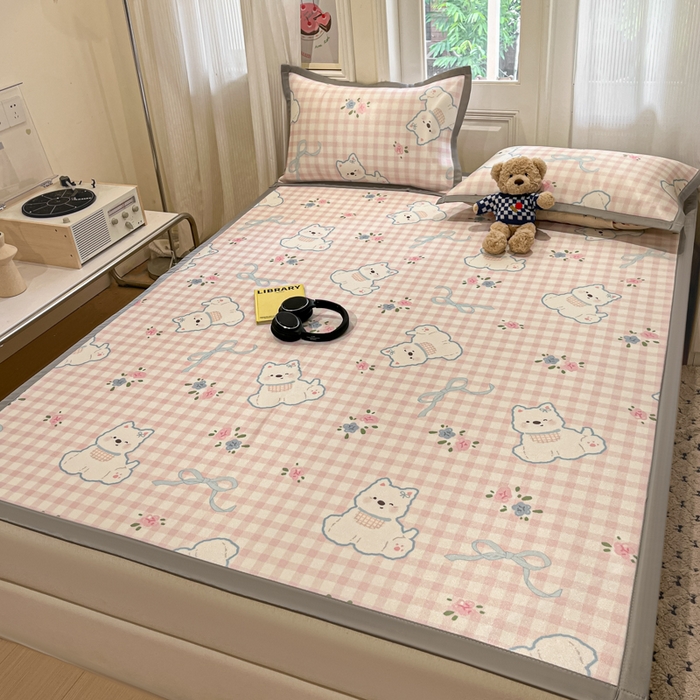 91家纺网 家纺一手货源 找家纺 慕澄家纺 2025新款小清新萌宠系列碳光冰丝凉席 西高地