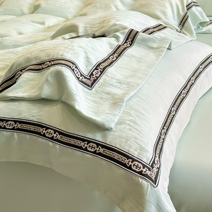 91家纺网 家纺一手货源 找家纺 帝王家纺 2025新款轻奢风双面水洗天丝提花刺绣四件套 嫩绿