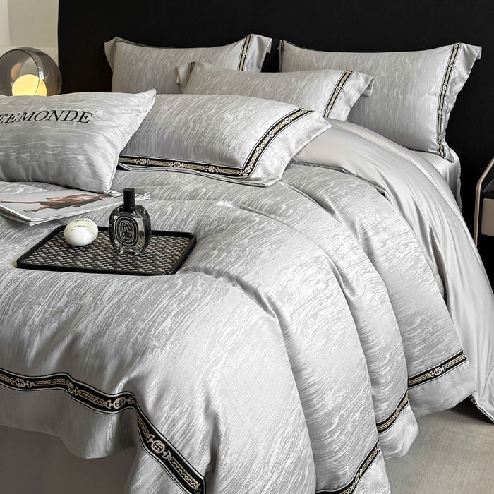 91家纺网 家纺一手货源 找家纺 帝王家纺 2025新款轻奢风双面水洗天丝提花刺绣四件套 浅灰