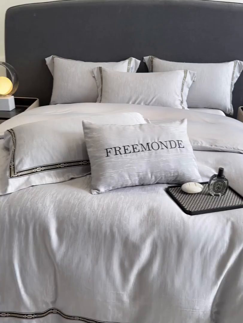 91家纺网 家纺一手货源 找家纺 帝王家纺 2025新款轻奢风双面水洗天丝提花刺绣四件套 浅灰