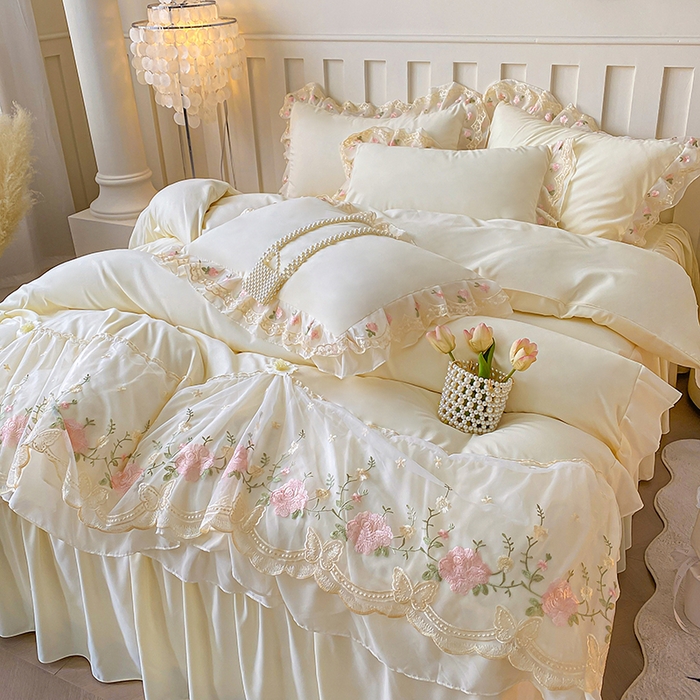 91家纺网 家纺一手货源 找家纺 （总）富宁2025新款水洗亲肤棉雪纺蕾丝刺绣床裙床笠三件套四件套