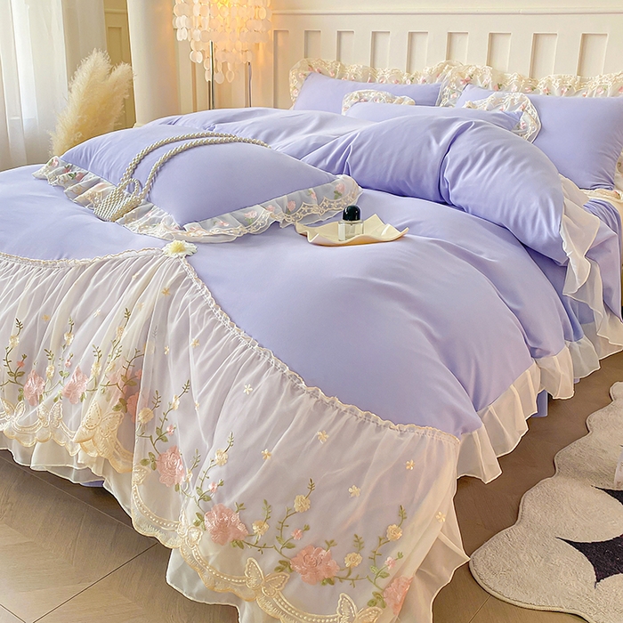 91家纺网 家纺一手货源 找家纺 富宁2025新款水洗亲肤棉雪纺蕾丝刺绣床裙床笠三件套四件套 潘多拉-紫