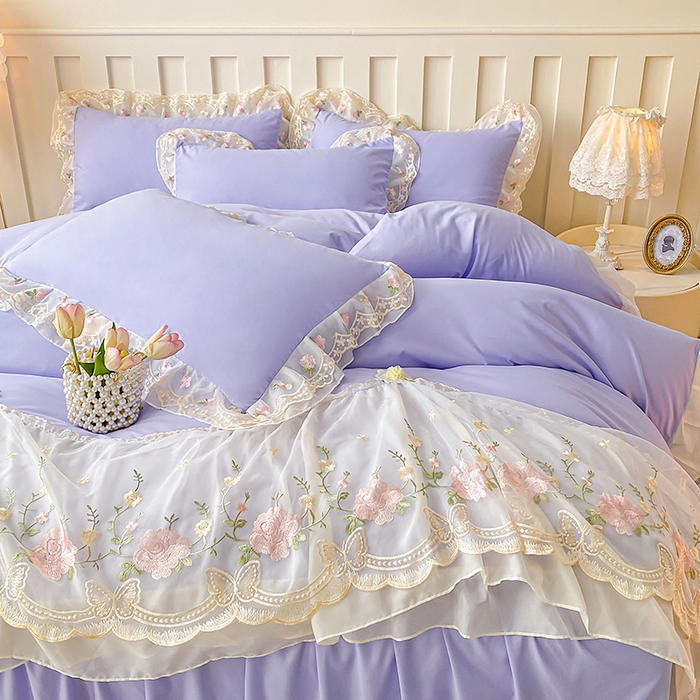 91家纺网 家纺一手货源 找家纺 富宁2025新款水洗亲肤棉雪纺蕾丝刺绣床裙床笠三件套四件套 潘多拉-紫