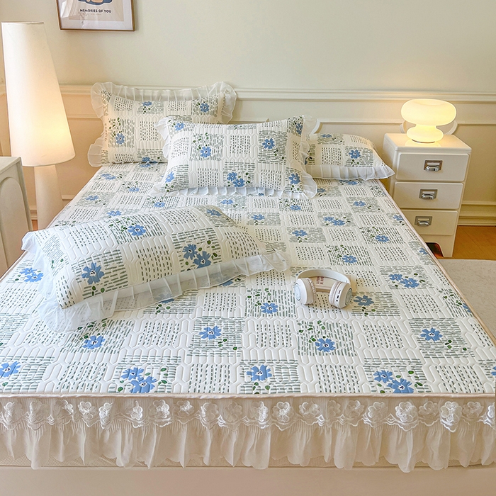 91家纺网 家纺一手货源 找家纺 麒豆豆 2025新款凉感丝乳胶印花床裙床笠凉席夏被三件套 卉雅 兰