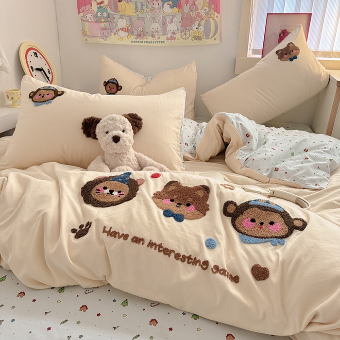 91家纺网 家纺一手货源 找家纺 沃朴家居 2025春夏新款亲肤水洗棉毛巾绣四件套 动物乐园