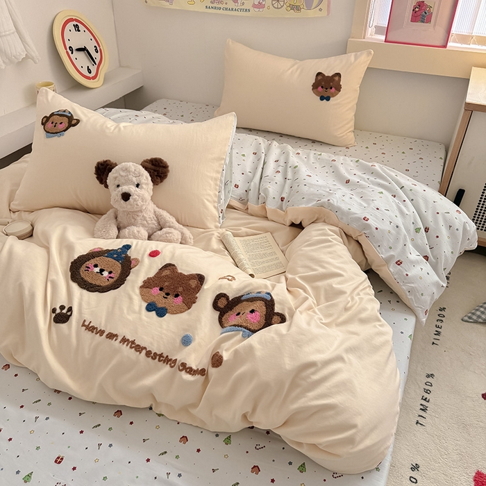 91家纺网 家纺一手货源 找家纺 沃朴家居 2025春夏新款亲肤水洗棉毛巾绣四件套 动物乐园