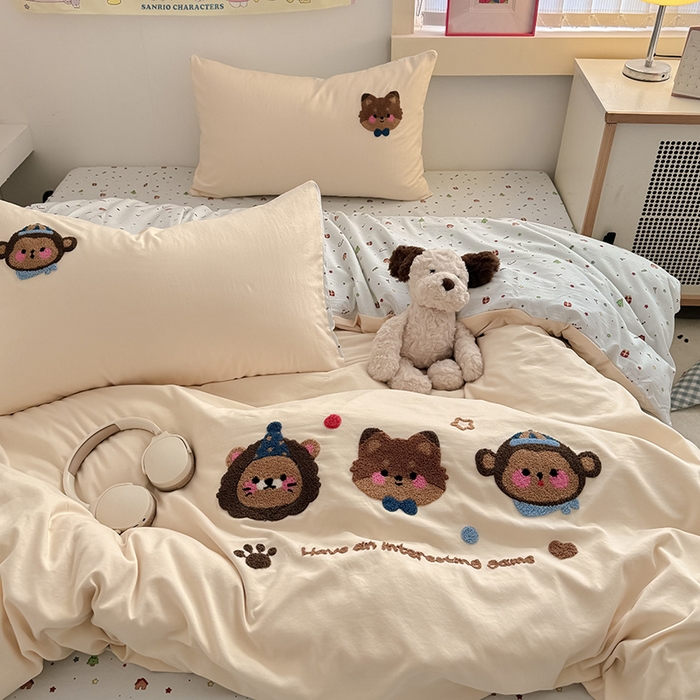 91家纺网 家纺一手货源 找家纺 沃朴家居 2025春夏新款亲肤水洗棉毛巾绣四件套 动物乐园