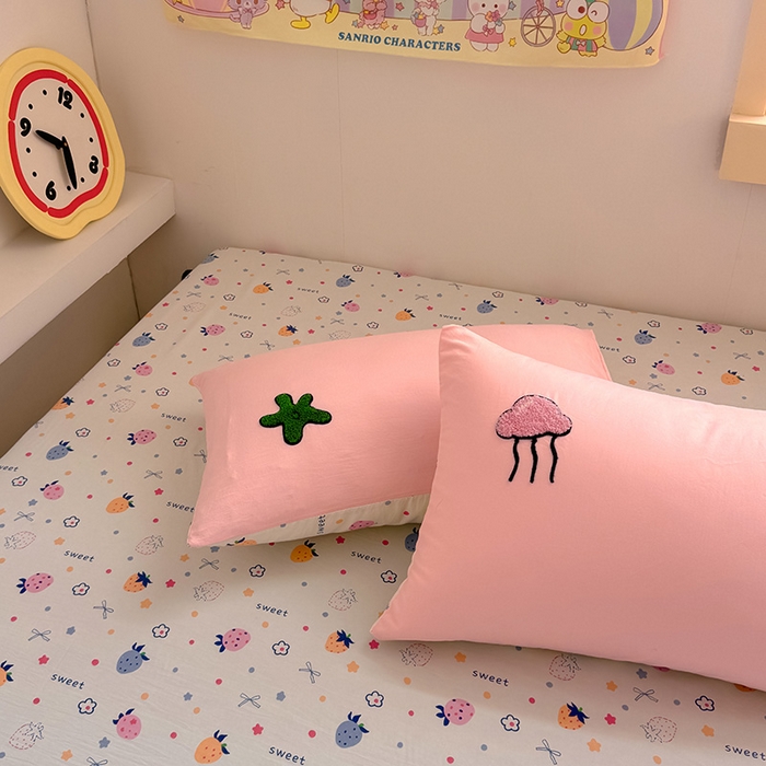 91家纺网 家纺一手货源 找家纺 沃朴家居 2025春夏新款亲肤水洗棉毛巾绣四件套 海宝派派