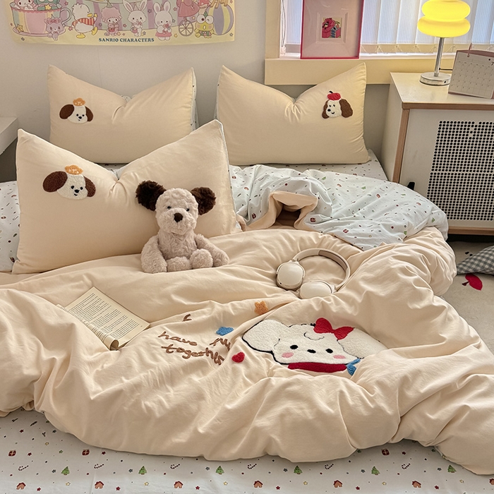 91家纺网 家纺一手货源 找家纺 沃朴家居 2025春夏新款亲肤水洗棉毛巾绣四件套 奶乎狗狗