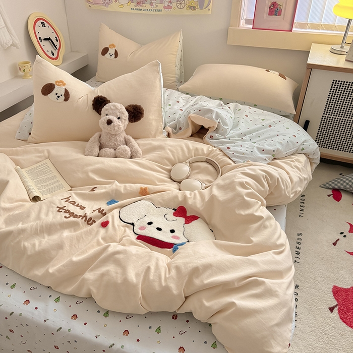 91家纺网 家纺一手货源 找家纺 沃朴家居 2025春夏新款亲肤水洗棉毛巾绣四件套 奶乎狗狗