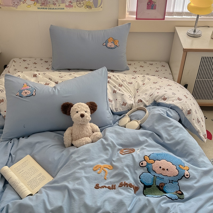 91家纺网 家纺一手货源 找家纺 沃朴家居 2025春夏新款亲肤水洗棉毛巾绣四件套 小萌羊