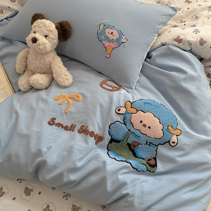 91家纺网 家纺一手货源 找家纺 沃朴家居 2025春夏新款亲肤水洗棉毛巾绣四件套 小萌羊