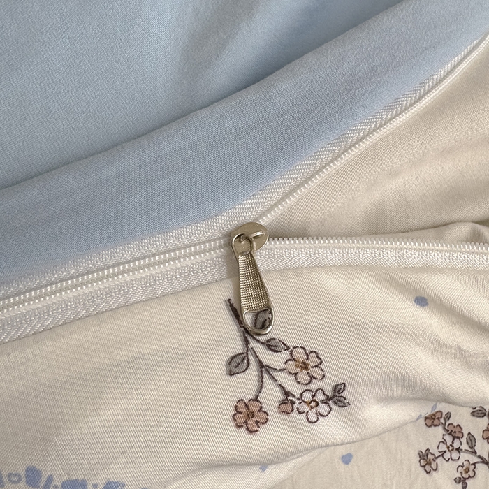 91家纺网 家纺一手货源 找家纺 沃朴家居 2025春夏新款亲肤水洗棉毛巾绣四件套 小萌羊