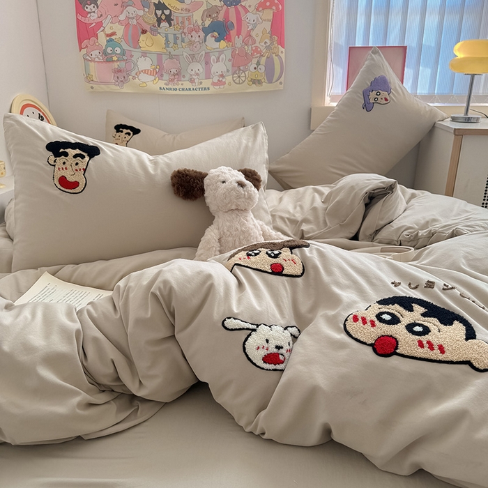 91家纺网 家纺一手货源 找家纺 沃朴家居 2025春夏新款亲肤水洗棉毛巾绣四件套 幸福小新